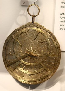 343px-Persian_planispheric_astrolabe_in_Putnam_Gallery,_2009-11-24
