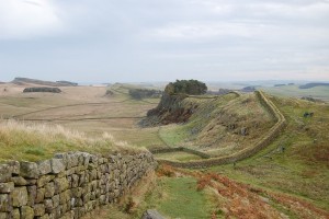 Hadrian's_Wall_west_of_Housesteads